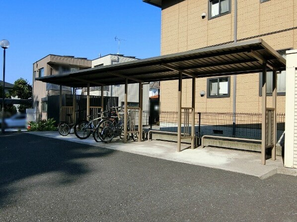 西川田駅 徒歩9分 2階の物件外観写真